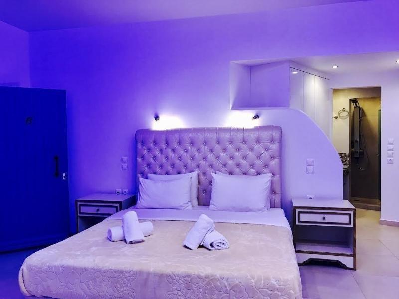 Queen Boutique Suites Mykonos Town Zewnętrze zdjęcie